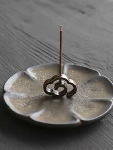 1pc Cloud - Shaped Incense Holder - Retro Copper Incense Stick Burner For Aromatherapy & Home Decor - Gold - View 10