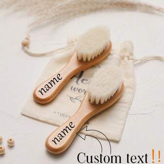 Anpassad babykam-present till duschen | Mjuk personlig babyborste/kam-snideripresent | Nyföddsouvenir - Lämplig för både pojkar och flickor - Lämplig för daglig användning och duschtillfällen - Perfekt present till nyblivna mammor som återvänder till skolan, Multifunktionell, Dekorativ, Bokstav, Modern, Färgglad, Söt, Härlig, Avslappnad, Anpassad, Personlig, Unik, Anpassad, Lämplig för honom, Lämplig för henne