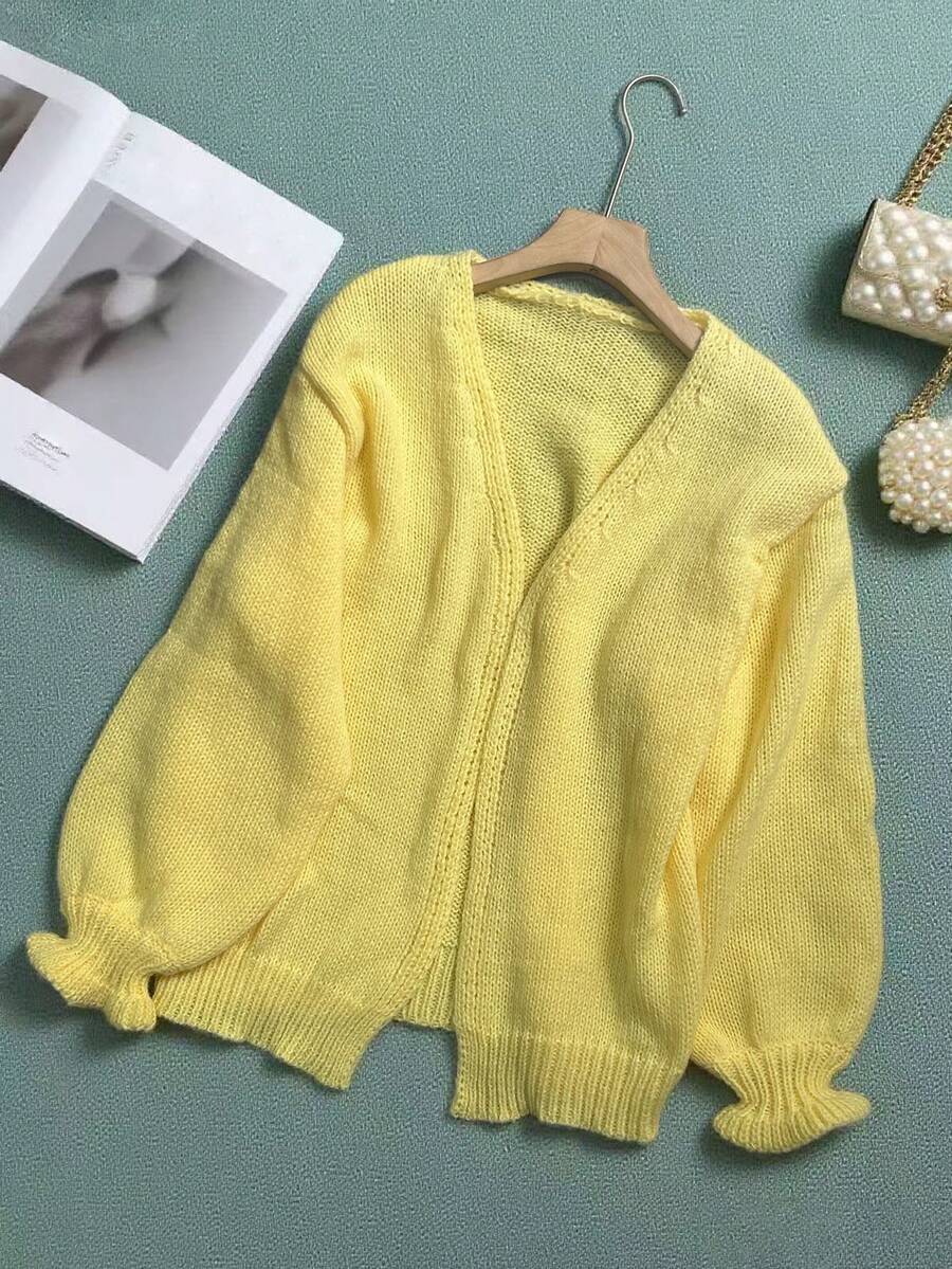 Fashionable Women's Elegant Bright Color Knitted Cardigan, Sleeve Design, Versatile Jacket Top