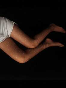 2 pièces Collants résille abricot ornés de strass pour femmes grandes tailles, bas résille skinny stretch, tenue de soirée brillante, mode gothique, polyvalent pour toutes les saisons