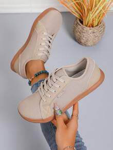 Zapatillas deportivas antideslizantes para mujer - Tenis con cordones planos, fitness, zapatos para caminar - Diseño caqui - Plantilla media blanda MD - Zapatos deportivos para interiores/exteriores de todas las temporadas - Agarre antideslizante, adecuado para gimnasio, correr, viajes - Zapatillas de tenis fáciles de limpiar - Zapatos ligeros y estables para mujer, equipo deportivo casual, tela transpirable, diseño duradero, para entusiastas del fitness