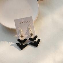 1 Pair Gothic Style Halloween Unique Bat Acrylic Long Dangle Earrings, Party Gift For Women