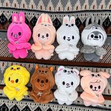 Juego de muñecos de peluche magnéticos de 10 cm de ATE y capa de 15 cm de SKZ, regalos de fans de Stray STAY, regalos de cumpleaños, regalos de pareja, regalos para adultos, regalos de graduación, regalos de Navidad - Multicolor - Ver 2