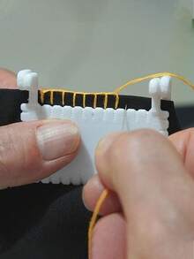 Hand sewn border lock 1/2 件夹式缝纫工具 - 耐用塑料边缘缝纫锁和编织工具，可拆卸，具有固定效果，适合初学者和老年人，用于服装缝纫、布料、修补、服装保养、老年人手动辅助 | 精密缝纫设备 | 耐用塑料工具、缝纫配件，适用于 DIY 手工缝纫项目 | 人体工程学设计 | 表面光滑