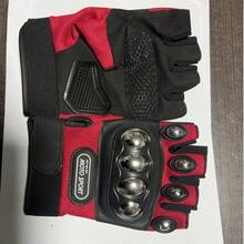 无指钢壳摩托车手套 - 骑行、驾驶手套