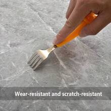 12/24 块哑光纹理自粘 PVC 乙烯基地砖，白色、黑色、灰色、大理石纹、纯色和条纹，防滑，易于剥离和安装，适用于客厅、厨房、卧室、浴室，11.8 英寸 X 11.8 英寸 - 彩色 - 查看 5