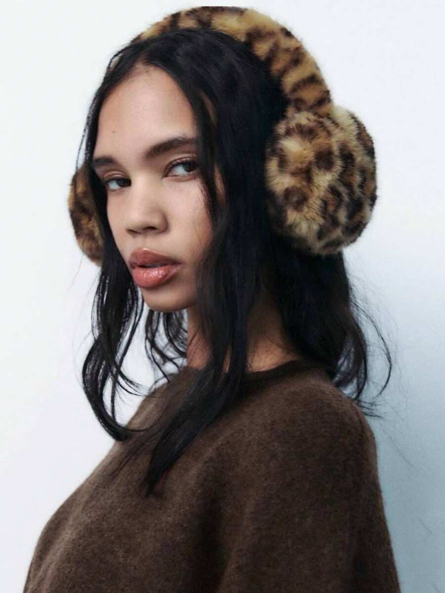 1 Piece Winter Leopard Print Style Earmuffs With Faux Rabbit Fur, Plush Fluffy Earmuffs, Windproof Foldable Earmuffs Winter Accessories Fall - Coffee Brown - View 1