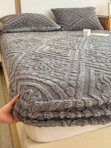 1pc Dark Grey Vintage Paisley Floral Plush Velvet Fitted Sheet Warm Tufted Boho Stripe Pattern Soft Solid Fuzzy Fitted Sheet King Queen Full Twin Size, Luxury Super Soft Cozy Comfy Bottom Sheet With 11.8" Deep Pocket,Suitable For Fall Winter And Spring, No Pillowcases - Dark Gray - View 4