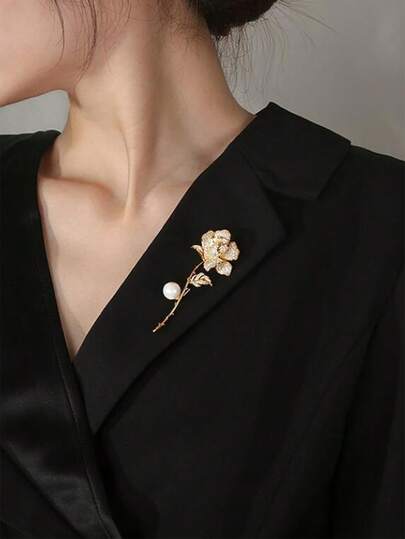 دبوس وردة مبالغ بها مرصع بالكامل بالراين والخرز الصناعي، إكسسوار أنيق للملابس النسائية