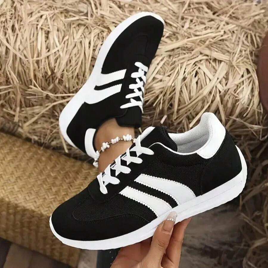Striped Low-Top Shoes Lace-Up Style Simple And Versatile Daily Commuting And Shopping Easy To Walk Practical And Durable