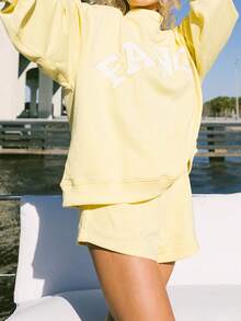 Women Y2k 2 Piece Outfit Sweat Set Loose Fit Casual Letter Embroidered Long Sleeve Sweatshirt Graphic Hoodies And Wide Leg Shorts Set Tracksuit Set Streetwear Preppy Aesthetic Clothes For Beach Vacation - 黃色 - 查看 6