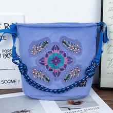 1 Stück lila Nylon Ingwer Blume bestickte Reißverschluss Lässig vielseitige Mini Eimer Tasche, geeignet für tägliches Einkaufen und Reisen, Damen Schulter- & Umhängetasche