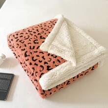 1pc Thick Double-Layer Jacquard Sexy Leopard Print Sherpa Blanket, Black Leopard Print Multi-Purpose Nap Blanket, Soft Plush Texture, High Aesthetic, Breathable And Comfortable, Providing Warm And Cozy Experience, Suitable For Bed, Sofa, Office Nap, Outdoor Travel And Camping, Holiday Gift
