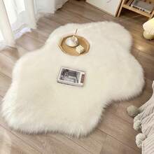 1 件柔软蓬松的白色长毛地毯，舒适适用于卧室、客厅、书房、办公室、玄关等场所，可用作地垫，营造温馨的卧室氛围。这款毛绒地毯可水洗、防滑，设计可爱，适合全年室内使用，是理想的室内家居装饰。 - 白色 - 查看 2