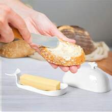 Ursword 1 zestaw pięknej ceramicznej maselniczki z pokrywką do lodówki blatowej, pojemnik na masło w kształcie wieloryba z porcelanową pokrywką i uchwytem do masła w kostce East West Coast, pojemnik na masło, zabawny wystrój kuchni i akcesoria na prezenty kuchenne, kolorowy, zawiera kolor biały, zielony, pomarańczowy, żółty i czarny