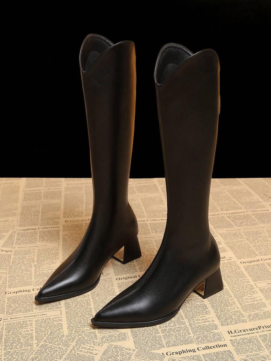 2026 hochwertige, heiße Verkaufsartikel Herbst Neu dicker Absatz V-Schnitt hohe Stiefel, vielseitige Mode kniehoch niedriger Absatz spitze Zehen elegant minimalistisch Damenschuhe - Schwarz - Übersicht 1