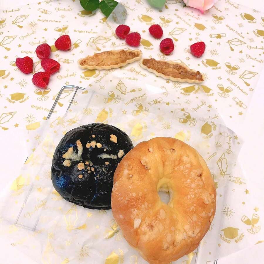 50pc Yellow Graduation Wax Paper, Non-Sticky, Waterproof, Grease Resistant, Perfect For Baking, Sandwich Wrapping, Party Liners - Yellow - View 1