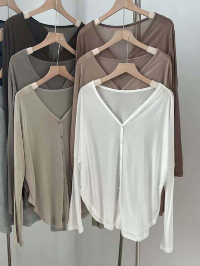 1 件轻薄外套罩衫，V 领纽扣长袖透明雪纺披肩夹克，超大防晒