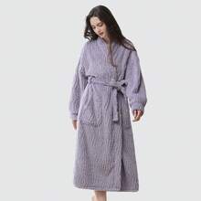 Winter New Flannel Long Sleeve Tree Bark Jacquard Robe, Thick Warm Women Bathrobe, Sleepwear, Plush Soft Fluffy Long Sleeve Robe