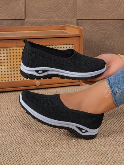 Zapatos de mujer de punto transpirables y de fácil puesta, zapatos casuales cómodos y ligeros, zapatos blandos para madres, zapatos para caminar para personas de mediana edad y ancianos, disponibles en varios colores