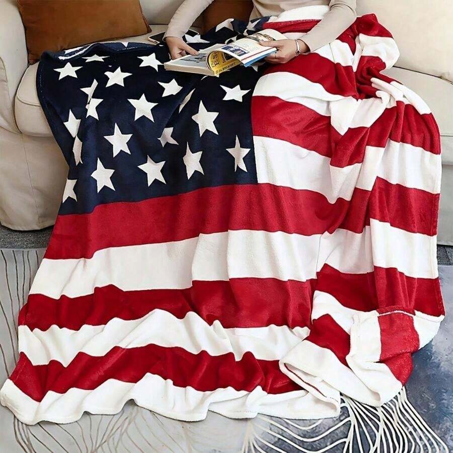 Ultra-Soft American Flag Print Flannel Blanket, Anti-Tear , All-Season Cozy Throw For Bed, Sofa, Camping, Office Machine Washable Patriotic Home Decor Gift Four Seasons Universal Multifunctional Blanket/Perfect Gift, 280GSM Blanket With Modern Aesthetic Design And 2D Printing Technology Is An Ideal Companion For Sofa Napping, Traveling Camping, Home Decoration And Office Embellishment. A Thoughtful Gift For Thanksgiving, Christmas, Valentine's Day, Father's Day, Mother's Day And Other Festivals Special Moments Such As Birthdays, Weddings, Anniversaries And More. Exclusive Gifts For Family Members, Partners, Parents, Grandparents Or Dear Friends. They Are Perfect For Beds,  Living Rooms, Offices, Beaches,Newly Expanded Themed Collections To Meet A Variety Of Styles And Scenar. - 多色8 - 查看 1