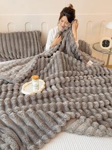 1 pieza Manta suave y cálida a rayas - Poliéster lavable a máquina, ideal para primavera y otoño, hipoalergénica, confort acogedor para todo el año en el sofá, la cama o como regalo - Colores mezclados, manta para sofá, decoración del hogar neutra, material hipoalergénico, decoración de otoño, decoración de invierno, decoración de habitación, vuelta al colegio