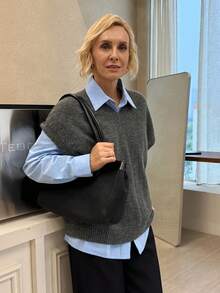 Livesso 1pc V Neck Solid Casual Sweater Vest For Autumn And Winter - Grey - View 2