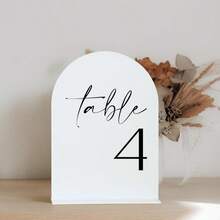 Números de mesa de boda con arco blanco del 1 al 15 con soportes, señales de acrílico arqueadas de 5x7 pulgadas y soportes, números de mesa con arco blanco para centro de mesa de recepción de boda, fiesta, aniversario y evento - Blanco con fuente negra - Ver 4