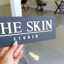 Customized 3D Door/Wall Sign Plate, Modern Salon Signage (With Stand), Commercial Signboard, Business Plaque, Spa, Clinic, High Quality, Personalized ,For Family, Mother's Day Gift, Unique Gift - Multicolor - View 4