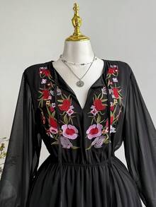 Rusttydustty Plus Size Floral Embroidery Casual Vacation Dress - Black - View 7