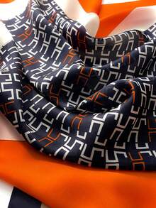 1pc Women's Faux Silk Printed 70cm Square Scarf, Fashion Minimalist Bandana Style Neckerchief, Suitable For Business Meetings, Casual Travel, Festivals And Parties