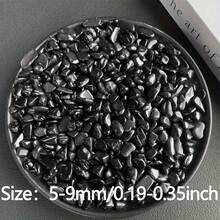 Weiße dekorative Steine, matte Kiesel, Felsen für Pflanzen im Innenbereich, natürliche weiße Flusssteine, Vasen-Füllsteine, Kies, kleine Felsen, Aquarium-Kies, Sukkulenten-Felsen (0,5-0,9 cm). Die Steine haben eine asymmetrische Form.