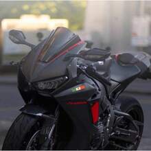 Calcomanía 3D Reflectante con Gota de Resina – Bandera Patriótica para Auto, Moto, Scooter y Maleta |   Cubre Rayones y Decora