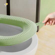 2-Pack High Foam Waterproof Toilet Seat Covers - No Need To Rinse, Washable Soft Green Plastic Toilet Seat Covers, Cute Winter Design, Hygienic Bathroom Essentials