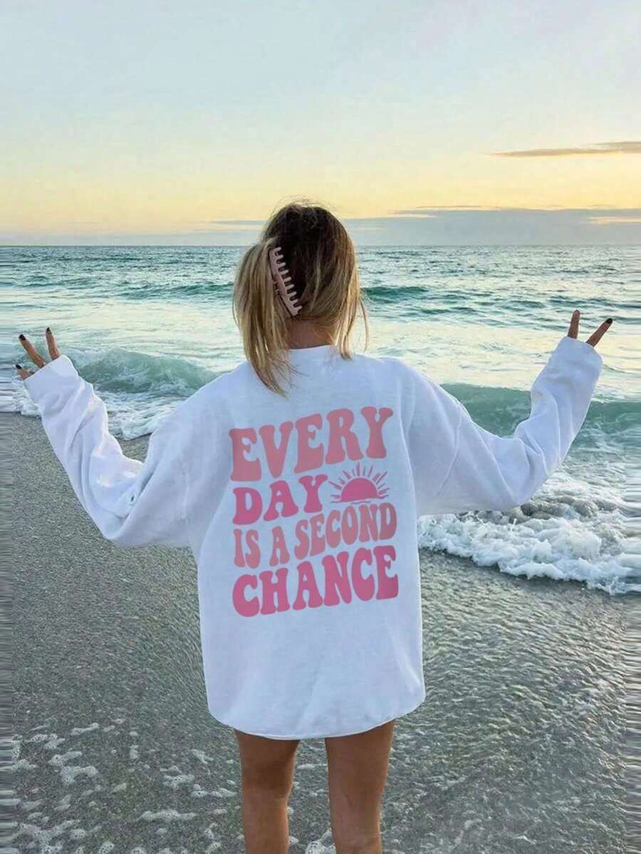 2025 Women's New Slogan Print Casual Loose Crew Neck Long Sleeve T-Shirt For Autumn/Winter, Elevate Your Wardrobe With Our Fashionable Ladies Long Sleeve Tees: These Tops Are Perfect For Layering, Casual Wear Or Expressing Your Style, Suitable For Various Occasions, Combining Comfort And FashionabilityLoose And Comfortable - 白色 - 查看 1