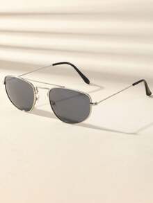 1 Pair Women's Metal Cat Eye Fashion Fashion Glasses, New Autumn Collection, Curved Temples Design, Suitable For Outdoor Travel, Beach Vacation, Make You The Street Style Focus