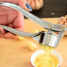 1pc Stainless Steel Garlic Press, Manual Garlic Crusher, Ginger Grater, Kitchen Tool, Rust-Proof Professional Garlic Mincer, Easy To Squeeze And Clean, Vegetable & Fruit Processing Tool, Kitchen Gadget, Household Essential, Creative Kitchen Tool, Suitable For Hotel, Restaurant, Kitchen Utensils And Seasoning Tools, Kitchen Accessories, Christmas Party Supplies, Family Gathering - Multicolor - View 4