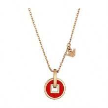 1 Pc Stylish & Retro-Style Red Copper Collarbone Chain 925 Silver Pendant Necklace For Women, A Personalized EMPORIO ARMANI Stainless Steel Rose Gold Necklace. Suitable For Individual Wear, Daily Use, And Shirt Matching. The Ideal Gift Choice