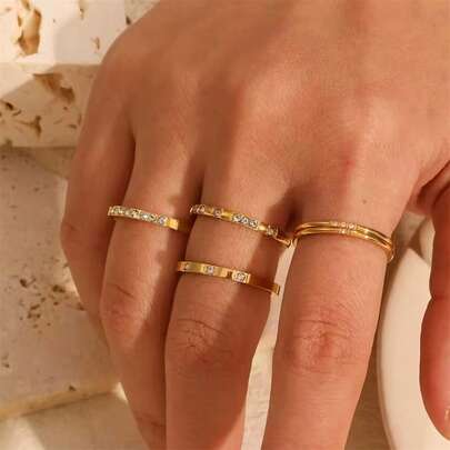 VKHK 5 件/套简约 18K 镀金不锈钢水晶装饰单戒指，适合女性日常和婚礼佩戴，礼物