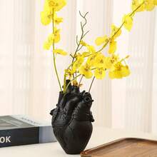 1 Piece Heart Shaped Resin Decoration For Tabletop And Living Room Includes Vase And Dried Flower Arrangement For Tabletop Resin Vase For Tabletop Tabletop Arrangement Room Living Room Decoration - 黑色 - 查看 2