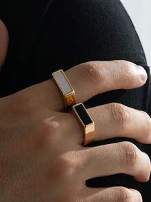2pcs Minimalist Geometric Square Black & White Metal Rings Set, Suitable For Daily Commute, Dating, Vacation Wear