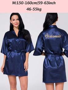 The Bridesmaid Nightgown With Golden Letters Printed On The Back, The Simple And Elegant After-Bath Robe, Can Be Given As Gifts For Valentine's Day/Independence Day/Halloween/Christmas. It Can Be Worn All Year Round And Is The Bridesmaid Dress For The Bridal Party.