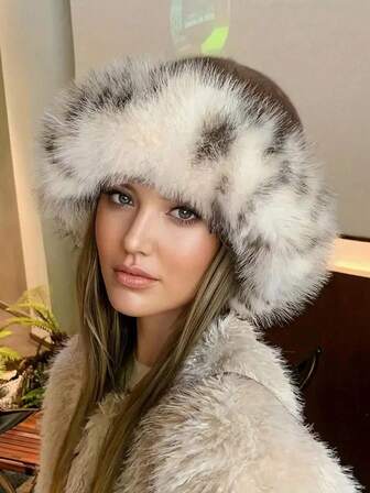 1/2pcs New Winter Plush Women Hats, Autumn/Winter European & Korean Style Warm Hats, Fashionable Solid Color Flattering Mongolian Hats, Thickened Winter Outfit