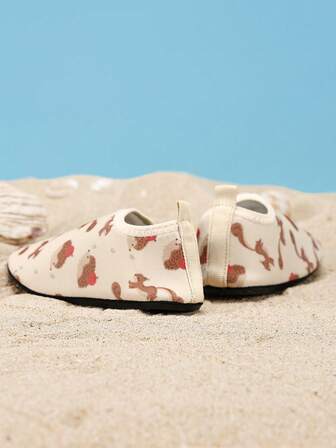 男女通用可爱卡通动物休闲舒适时尚水鞋，适合夏季