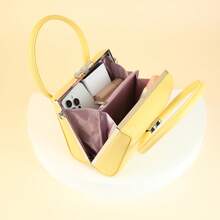 Bolso cuadrado pequeño versátil y casual con cadena gruesa y diseño personalizado, decoración de corazón melocotón, correa de hombro ancha, bolso bandolera de un solo hombro, bolso de compras y uso diario para mujeres, bolso para teléfono móvil