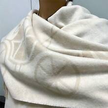 Coach Coach Scarf For Women With Autumn And Winter Print As A Gift