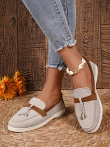 女式黑白双色流苏乐福鞋 - 舒适一脚蹬平底鞋，时尚休闲通勤鞋 - 雙色 - 查看 4