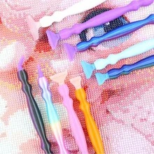 Bộ bút vẽ tranh đính đá 5D nhiều màu kèm đầu kim loại ren vít, dụng cụ trang trí móng tay và thêu chữ thập, bộ dụng cụ vẽ tranh đính đá tự làm - Nhiều màu - Xem 9