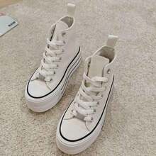 Damskie trampki na platformie z denimu, z wysoką cholewką i grubą podeszwą, w nowoczesnym i wygodnym stylu