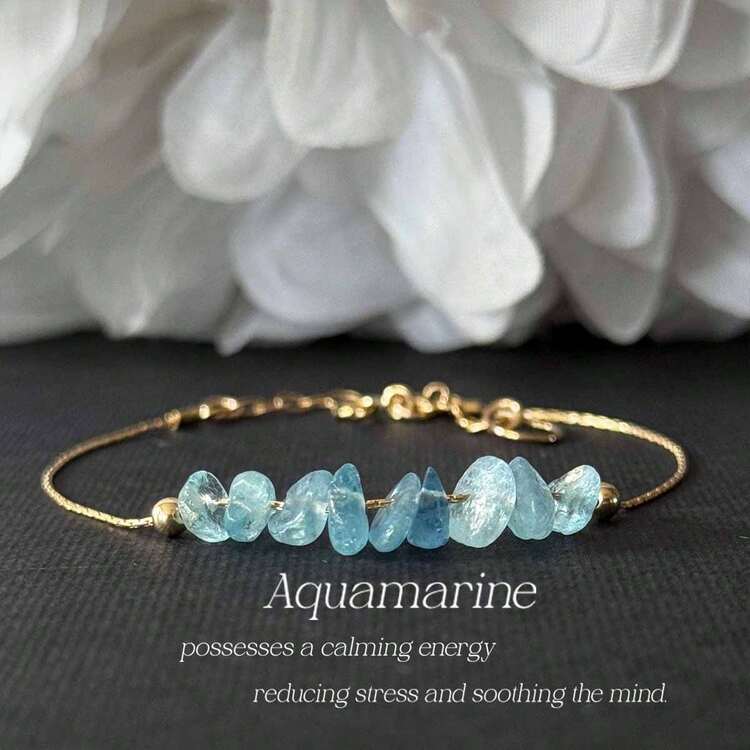 Este brazalete hecho de cristal de zafiro azul natural contiene una energía reconfortante que puede ayudar a aliviar el estrés. Es un regalo de moda para mujeres. - Aguamarina - Añade 1